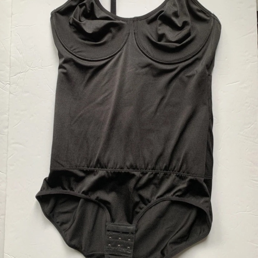 Marilyn Monroe Lingerie Black Bodysuit Bra Shaper plus size 1X 1 X RARE HTF
